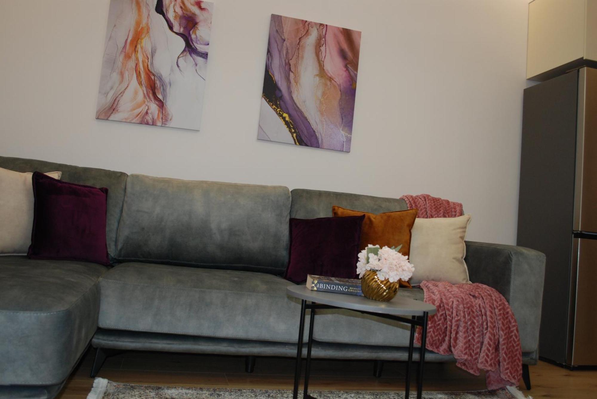 Apartament Lindis 8 6 *
